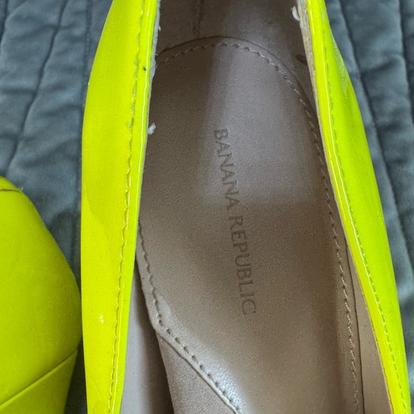 Banana Republic Neon Yellow Heels - Picture 3 of 5